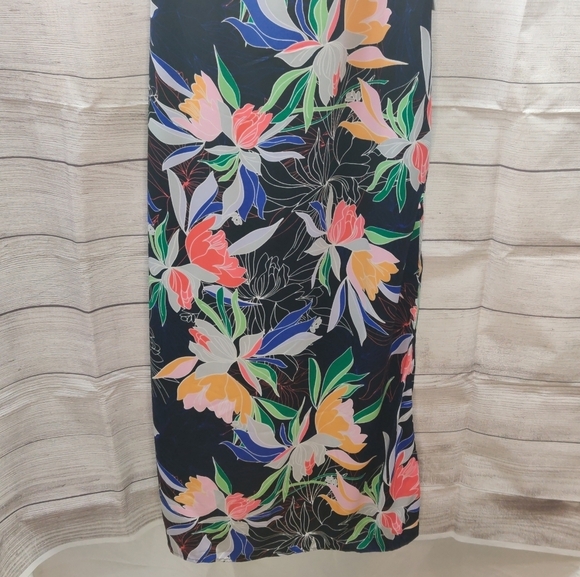 New Lulu's Beloved Becky Black floral - Picture 9 of 12